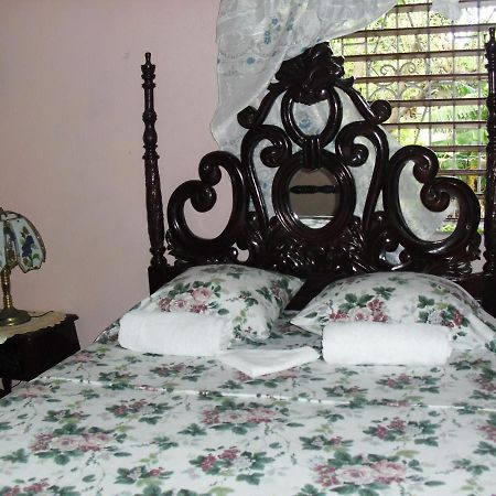 15 Min From The Airport In Kingston Jamaica Appartement Buitenkant foto